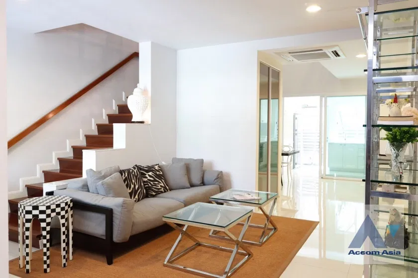 picture 🔼🔽 AccomA 📩  Fully furnished Townhouse for rent at In Home Luxury Residence (AA42514) - 2/18