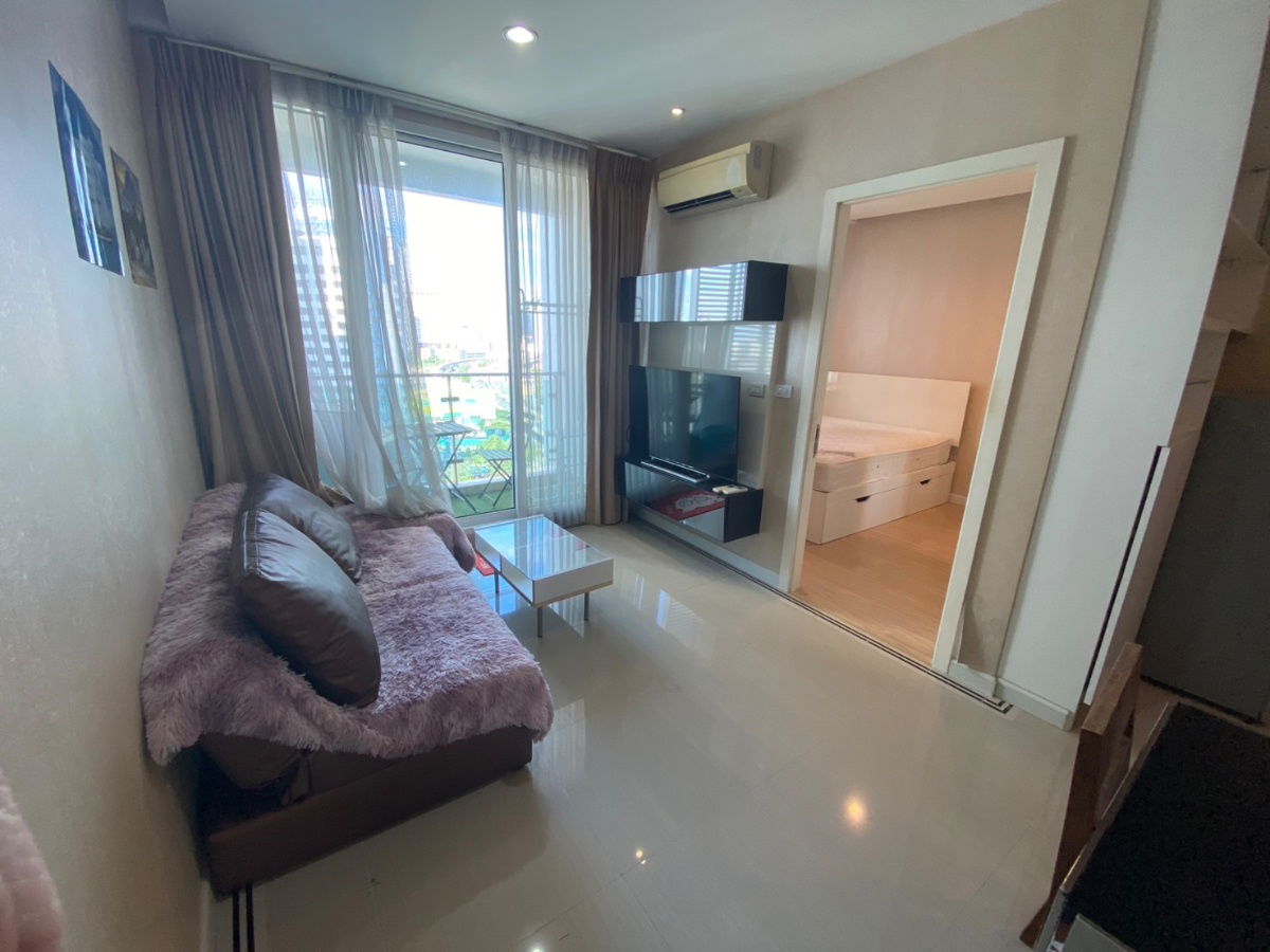 picture P1136 Condo for rent T.C. Green, opposite RCA, beautiful room, fully furnished, washing machine, super special price. - 2/14