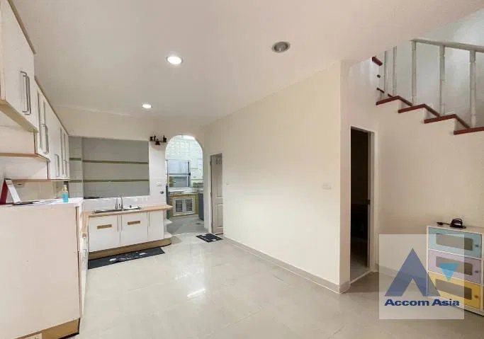 picture 🔼🔽 AccomA 📩 Newly renovated 4 BR House @Baan Klang Krung Sathorn-Nuea Tai (AA43639) - 2/10