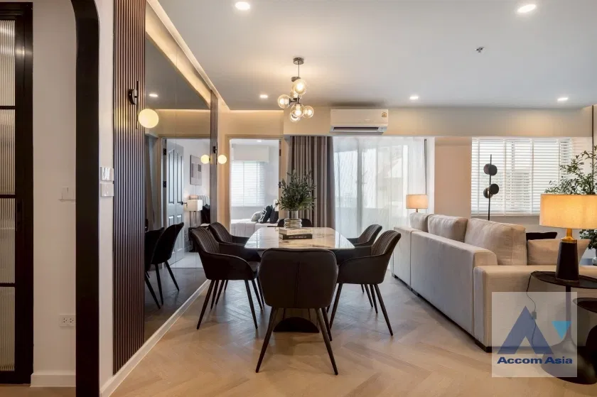 รูป 🔼🔽 AccomA 📩 Fully Furnished,Newly renovated 4 BR Condominium @The Executive Regent (AA44160) - รูปที่ 15/20