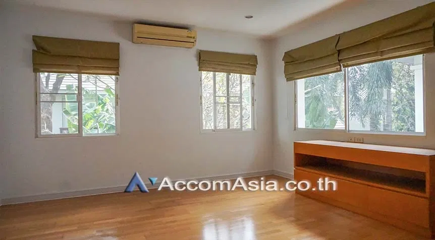 picture 🔼🔽 AccomA 📩 Large private house with indoor pool and garden in Sukhumvit (AA24100) - 18/19