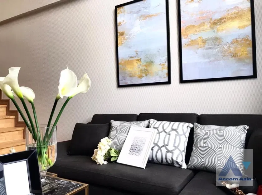 รูป 🔼🔽 AccomA 📩 Pet friendly,Duplex Condo,Double High Ceiling 2 BR Condominium @Downtown 49 (AA22959) - รูปที่ 4/20