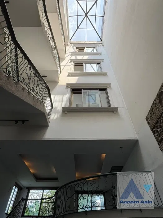 รูป 🔼🔽 AccomA 📩  5 BR Townhouse in Phra Khanong Nuea (AA43747) - รูปที่ 4/20