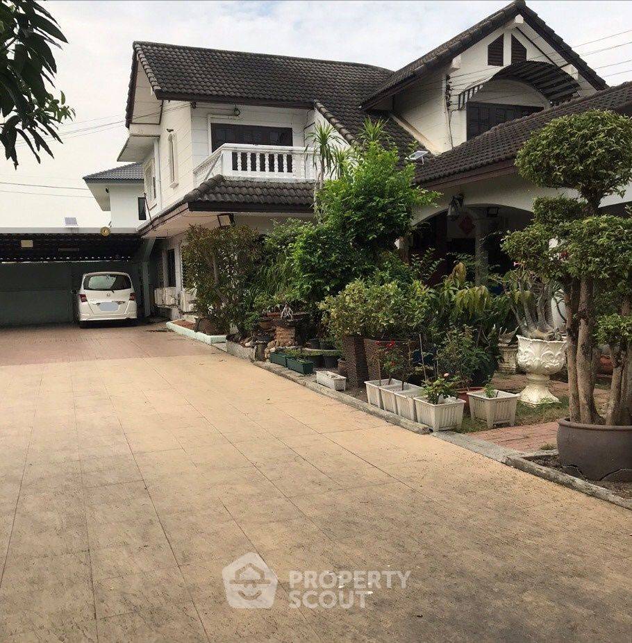 picture 4-BR House in Don Mueang (ID 1020088) - 1/7