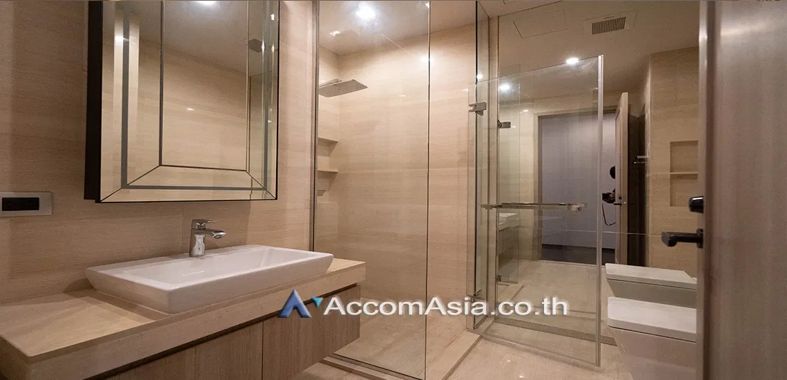 รูป 🔼🔽 AccomA 📩 Condominium  with modern light-toned décor in Sukhumvit (AA25705) - รูปที่ 8/8