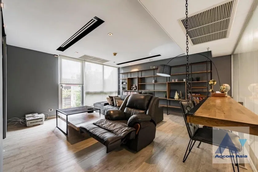 รูป 🔼🔽 AccomA 📩 Peaceful townhouse in central Sukhumvit, Yannawa area, with lush garden (AA27252) - รูปที่ 7/12