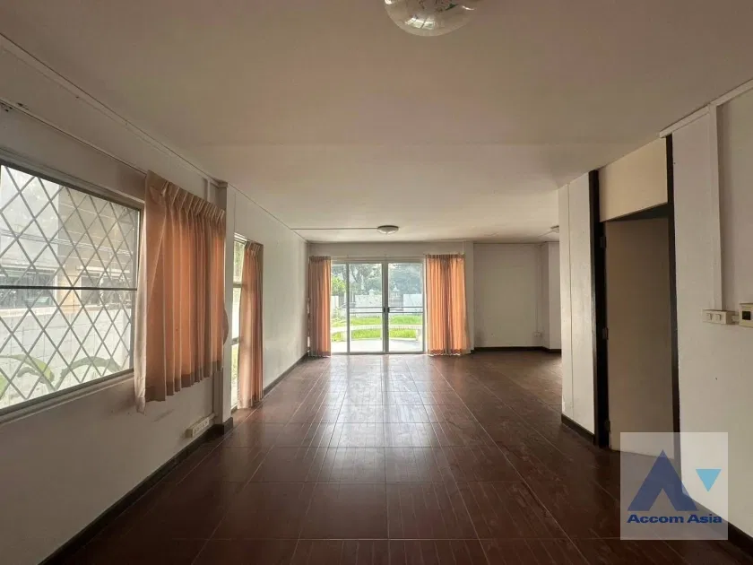 picture 🔼🔽 AccomA 📩  3 BR House @Panya Pattanakarn Village (AA41965) - 3/15