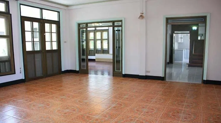 picture 🔼🔽 AccomA 📩 Home Office 3 BR House in Phra Khanong Nuea (9018701) - 6/9
