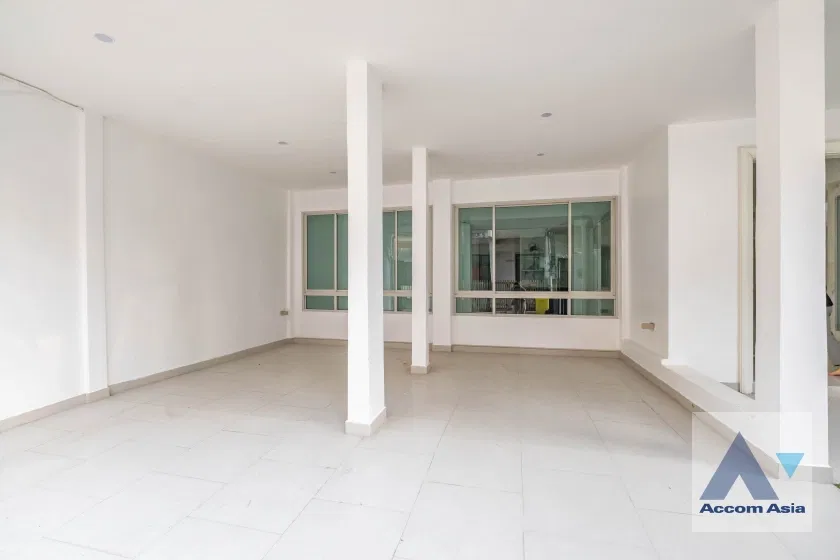 รูป 🔼🔽 AccomA 📩  4 BR House in Khlong Toei Nuea (AA39878) - รูปที่ 4/20