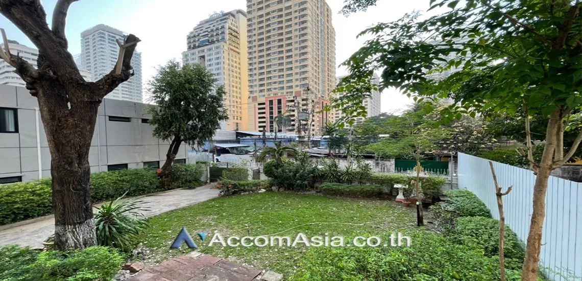 picture 🔼🔽 AccomA 📩 Home Office,Garden 3 BR House in Khlong Toei Nuea (AA12557) - 15/17