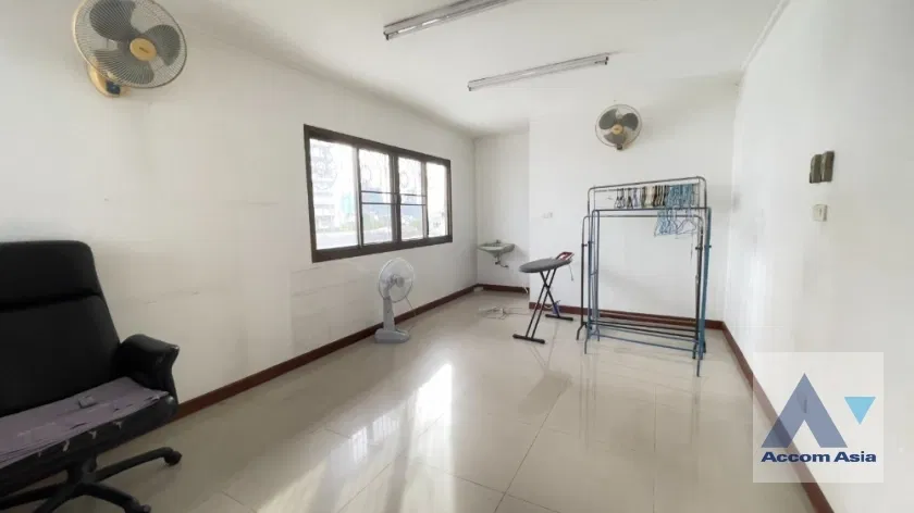 picture 🔼🔽 AccomA 📩  4 BR House @Ekkamai Villas (AA36656) - 11/14