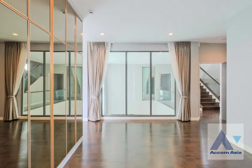 รูป 🔼🔽 AccomA 📩 Luxury family home with private pool at The Gentry Phatthanakan 2 (AA39766) - รูปที่ 14/20