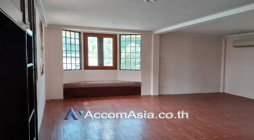 รูป 🔼🔽 AccomA 📩 Home Office 3 BR House in Khwaeng Sam Sen Nai (AA27421) - รูปที่ 9/13