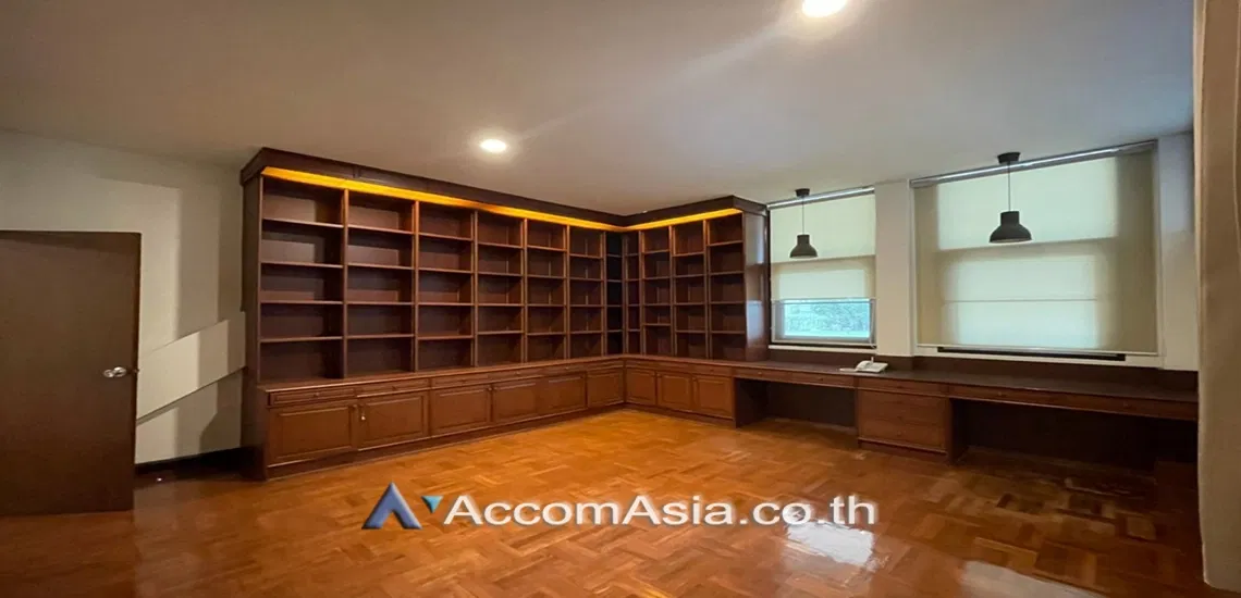 picture 🔼🔽 AccomA 📩 Home Office,Garden 3 BR House in Khlong Toei Nuea (AA12557) - 9/17