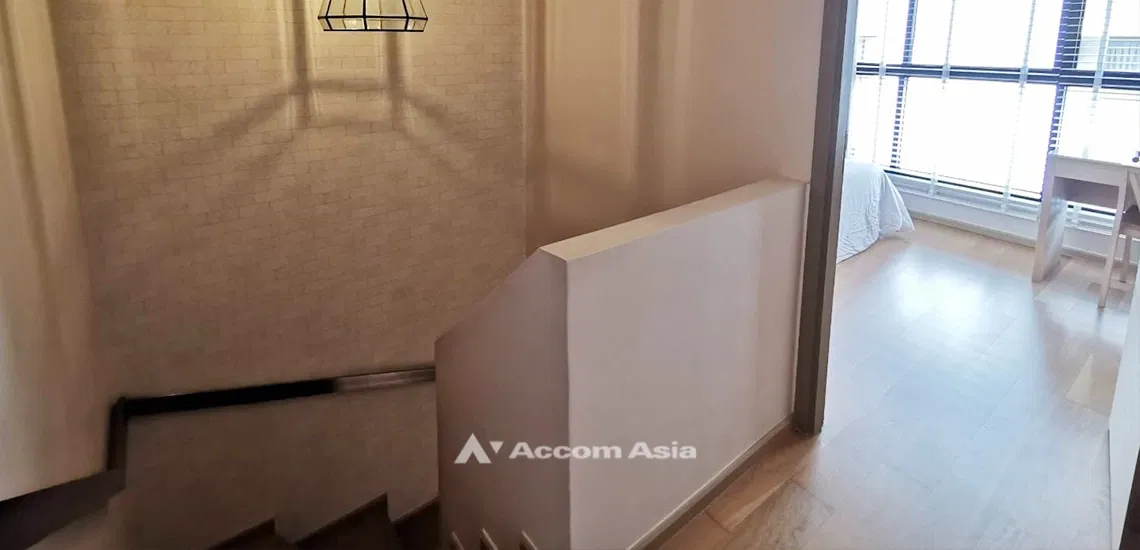รูป 🔼🔽 AccomA 📩 Duplex Condo 2 BR Condominium @LIV @ 49 (AA29932) - รูปที่ 9/10