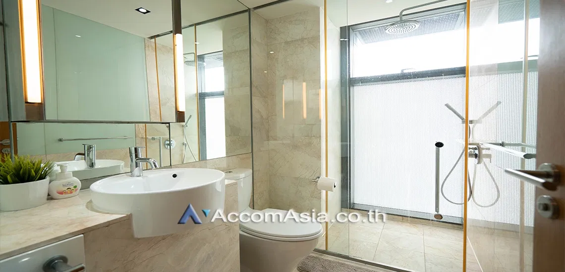 รูป 🔼🔽 AccomA 📩 Panoramic-view condo with modern decor in Sathorn (AA29462) - รูปที่ 10/11