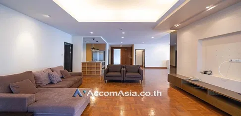 🔼🔽 AccomA 📩 Expansive condo with classic wooden flooring in Sukhumvit (1520152)