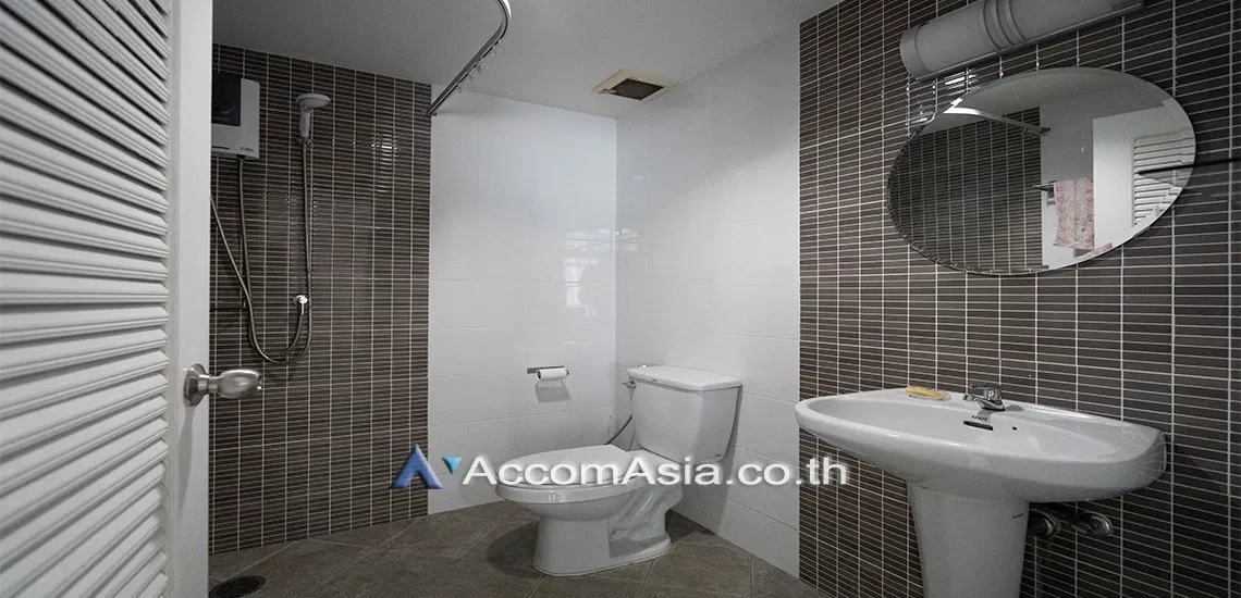 picture 🔼🔽 AccomA 📩 Royal Castle - 10/10