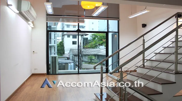 picture 🔼🔽 AccomA 📩 Pet friendly,Home Office 4 BR Townhouse in Khlong Ton Nuea (AA25261) - 2/11