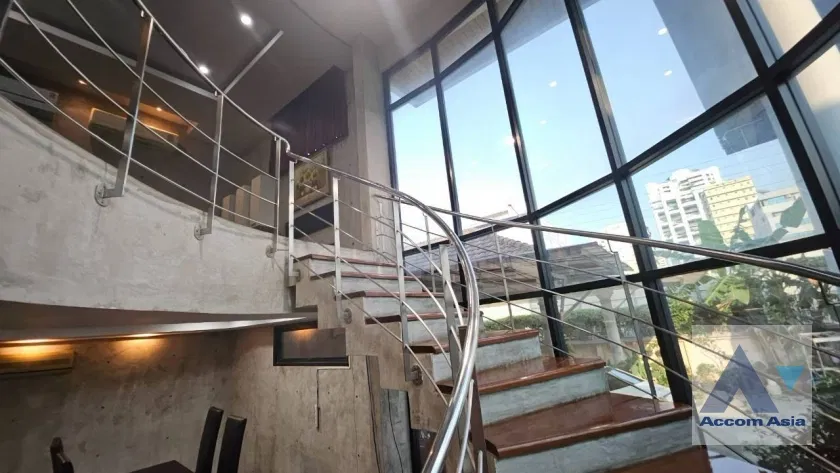 picture 🔼🔽 AccomA 📩 Loft-Style House for Rent in Ploenchit, Bangkok - Near BTS Ploenchit (AA43397) - 8/19