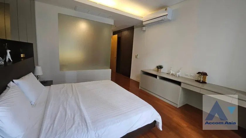 picture 🔼🔽 AccomA 📩  2 BR Condominium @Domus 16 (AA43043) - 11/16