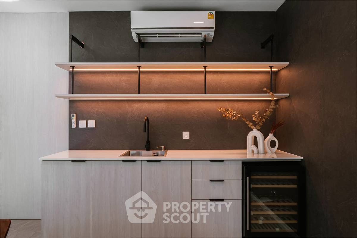 รูป บ้าน 4-ห้องนอน ที่ วีเว่ กรุงเทพกรีฑา ใกล้ กรุงเทพกรีฑา (ID 2284356) - รูปที่ 6/21