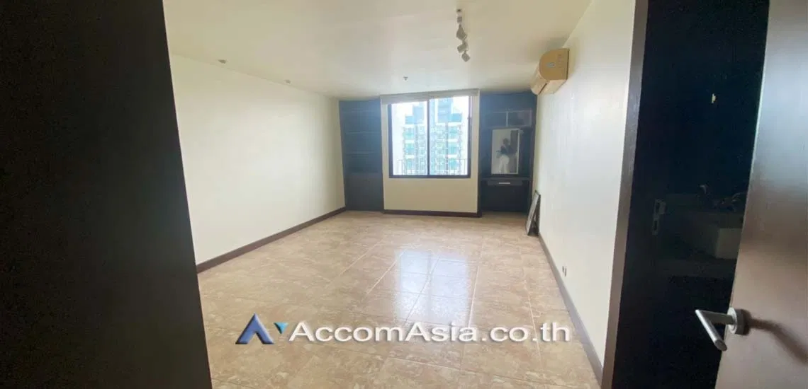 picture 🔼🔽 AccomA 📩  2 BR Condominium @ICON III (1514135) - 3/8