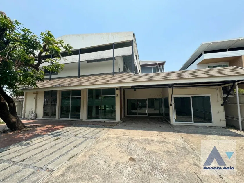 picture 🔼🔽 AccomA 📩 Calm and spacious house for rent in Phaholyothin (AA41641) - 14/14