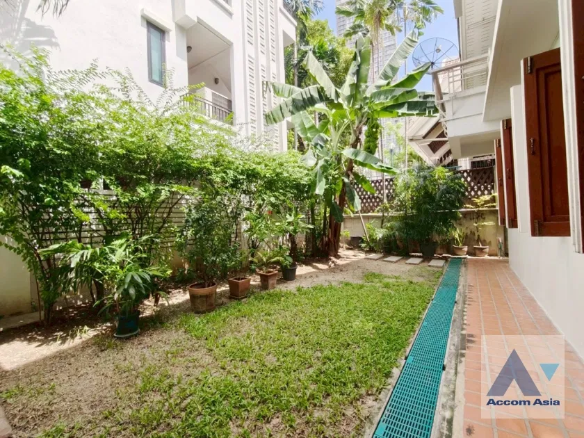 picture 🔼🔽 AccomA 📩 Spacious 2-storey house with balcony in Phrom phong (4005601) - 17/20