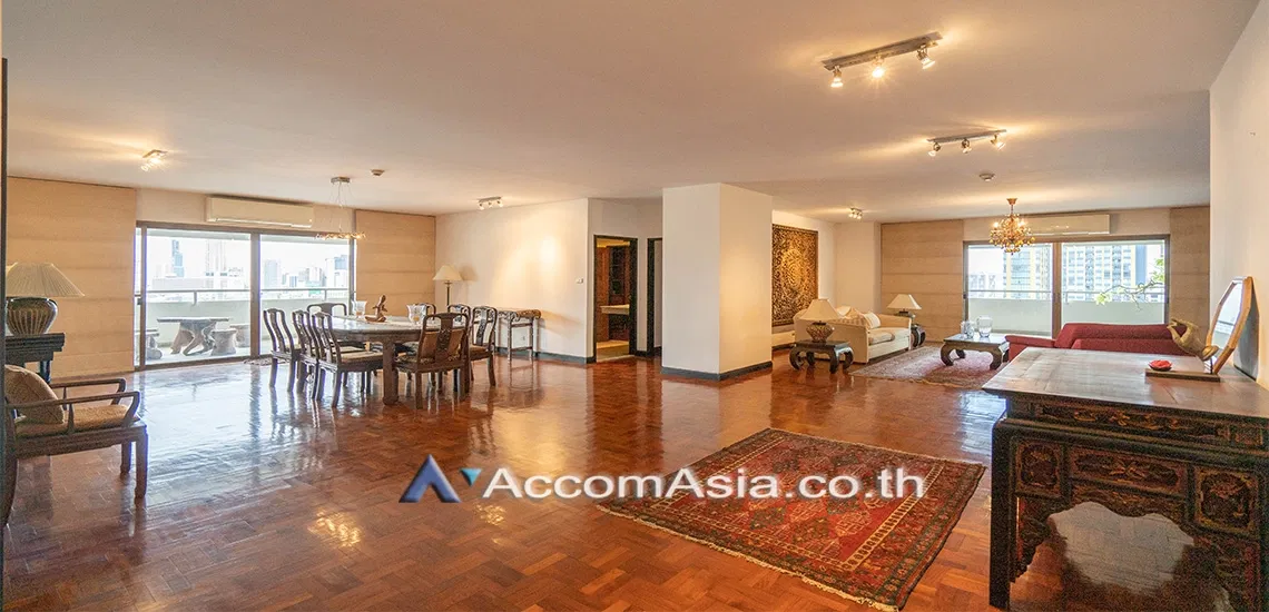 รูป 🔼🔽 AccomA 📩 Classic-style condominium with large layout and relaxing balconies (20612) - รูปที่ 1/14