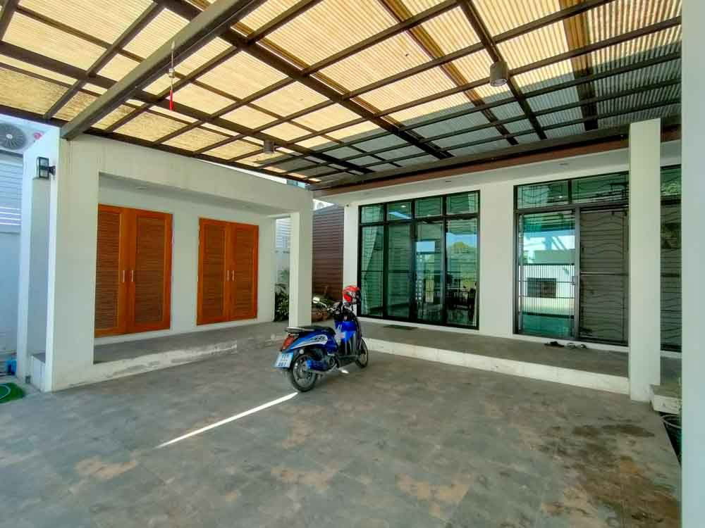 picture Modern-Style 4-Bedroom House with Bathtub, Just 10 Minutes to Chiang Mai Airport - 23/50
