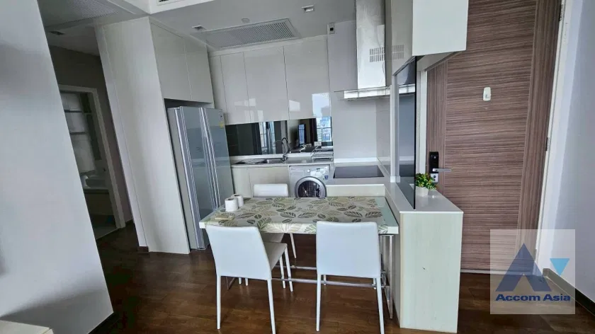รูป 🔼🔽 AccomA 📩  Bright condo with city views and full-function layout at Q Asoke (AA14760) - รูปที่ 5/19
