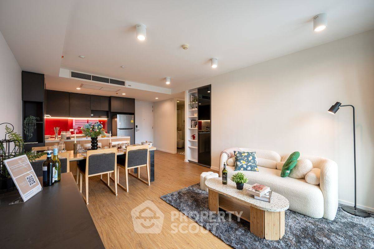 picture 4-BR Condo at Siamese Surawong near MRT Sam Yan (ID 2284583) - 18/32
