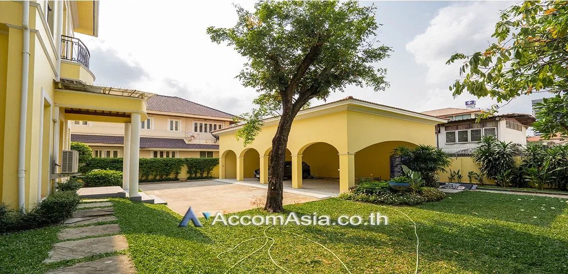 รูป 🔼🔽 AccomA 📩 Spacious estate with lush garden, private pool & timeless charm - รูปที่ 6/20