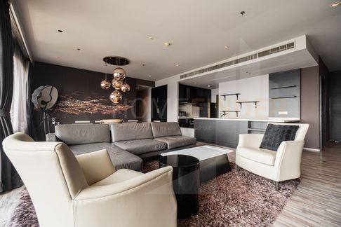The EMPORIO PLACE (ดิ เอ็ม โพริโอ เพลส) 3 bedrooms, for sale