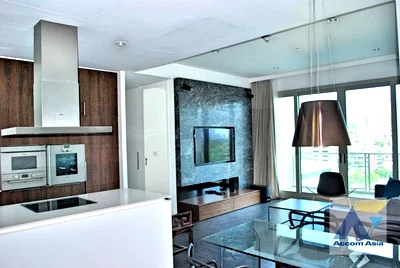 Condos for rent : 🔼🔽 AccomA 📩 Corner Unit 2 BR Condominium @185 Rajadamri (AA12961)