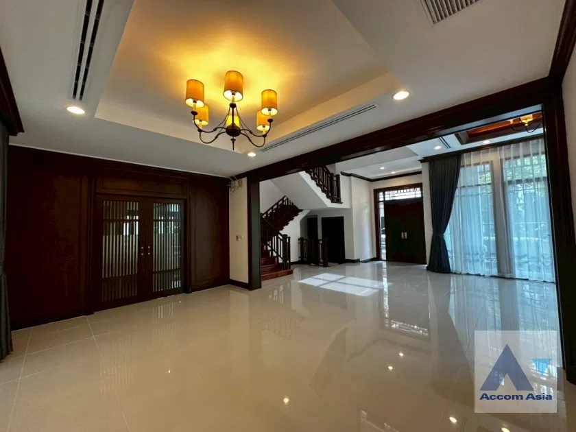 รูป 🔼🔽 AccomA 📩 Thai-style home with pool and high ceiling in serene setting (AA32856) - รูปที่ 7/20