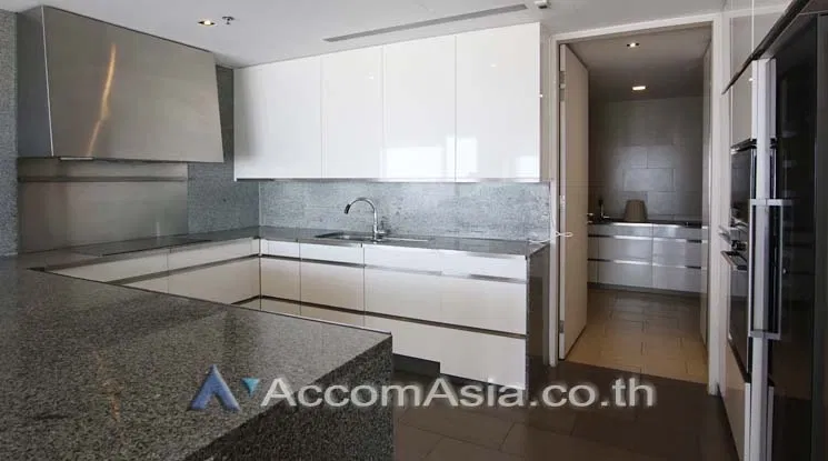 รูป 🔼🔽 AccomA 📩  Bright house with spacious layout in the Sathorn area (AA13934) - รูปที่ 4/11
