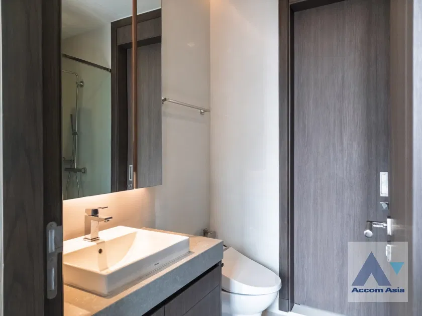 picture 🔼🔽 AccomA 📩 Modern condominium with City Views and Open Layout in Sukhumvit (AA42976) - 16/20