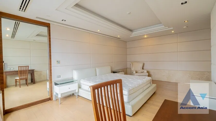 รูป 🔼🔽 AccomA 📩 Luxury Condominium with Panoramic City View and Stylish Bedrooms (AA25909) - รูปที่ 15/20