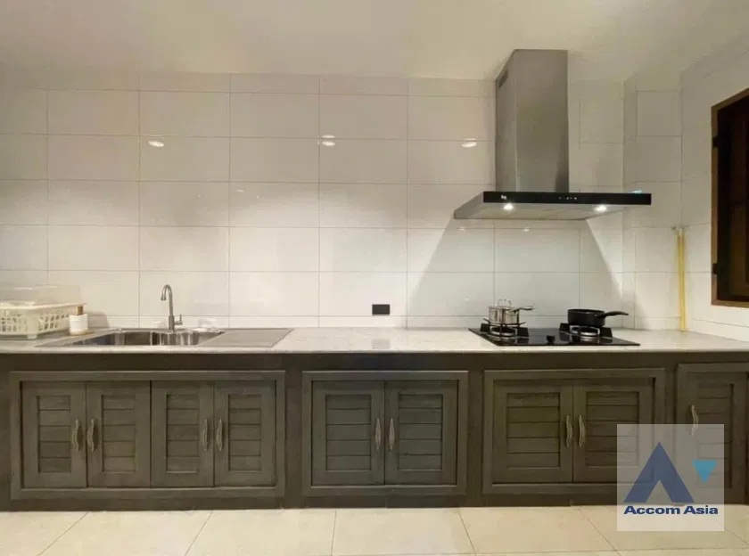 รูป 🔼🔽 AccomA 📩 Fully Furnished 2 BR Townhouse in Chong Nonsi (AA41836) - รูปที่ 7/17