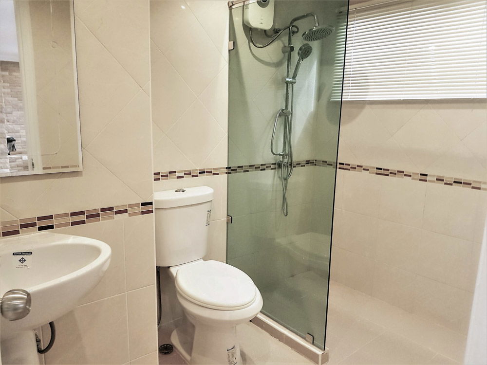 picture 2 Bedrooms Condominium @ Rungfa Condominium - 7/27