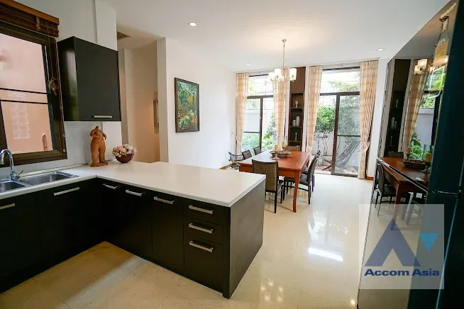 รูป 🔼🔽 AccomA 📩 Fully Furnished 3-Storey House in Compound for Rent in Sukhumvit, near BTS Phrom Phong (13001450) - รูปที่ 11/20