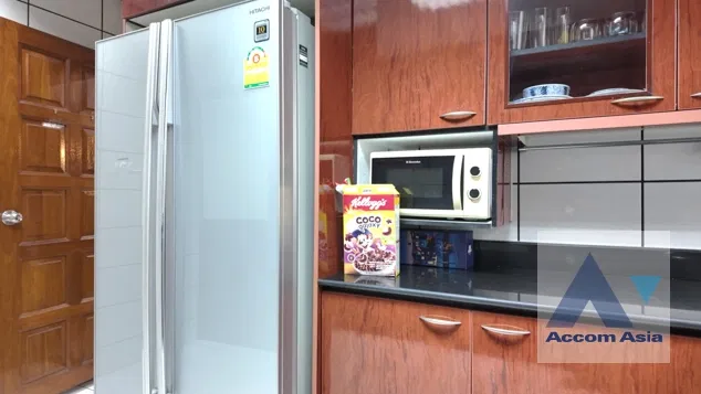 picture 🔼🔽 AccomA 📩 Home Office,Pet friendly 4 BR House in Khlong Ton Nuea (11007401) - 7/20