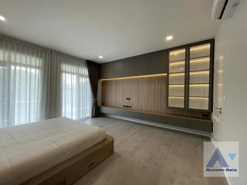 รูป 🔼🔽 AccomA 📩 Fully furnished detached house in compound for rent in Pattanakarn, Bangkok at Mantana Bangna-Wongwaen (AA38405) - รูปที่ 11/14