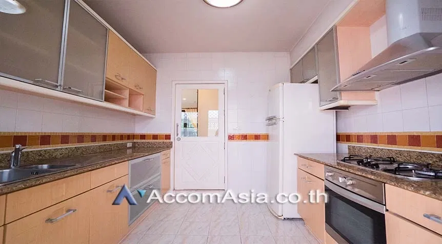 picture 🔼🔽 AccomA 📩  Family-friendly house with private pool and garden in Sathorn (AA27509) - 9/20