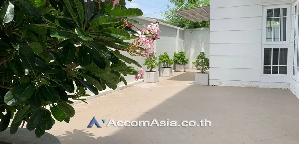 picture 🔼🔽 AccomA 📩  4 BR House in Klong Tan (AA30049) - 17/17
