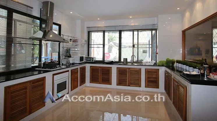 picture 🔼🔽 AccomA 📩  3 BR Condominium @Pearl Garden (AA10746) - 4/10