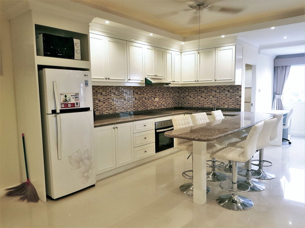 picture 2 Bedrooms Condominium @ Rungfa Condominium - 14/27