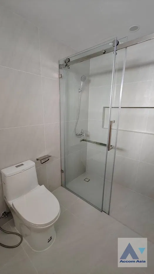 picture 🔼🔽 AccomA 📩  3 BR Condominium @Liberty Park I (AA42920) - 8/13